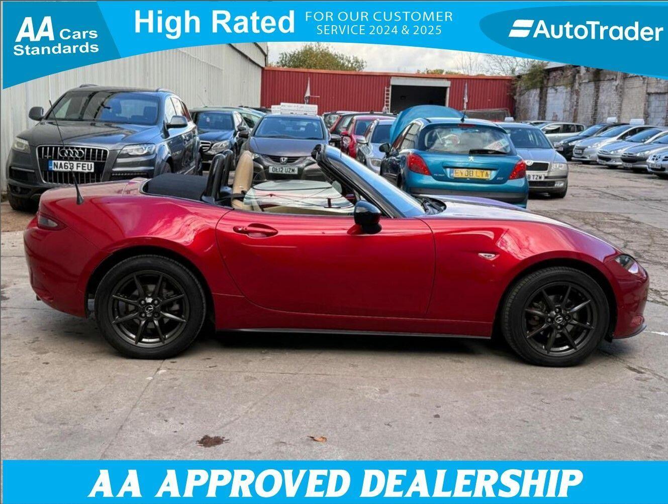 2015 Mazda MX-5 thumbnail 12