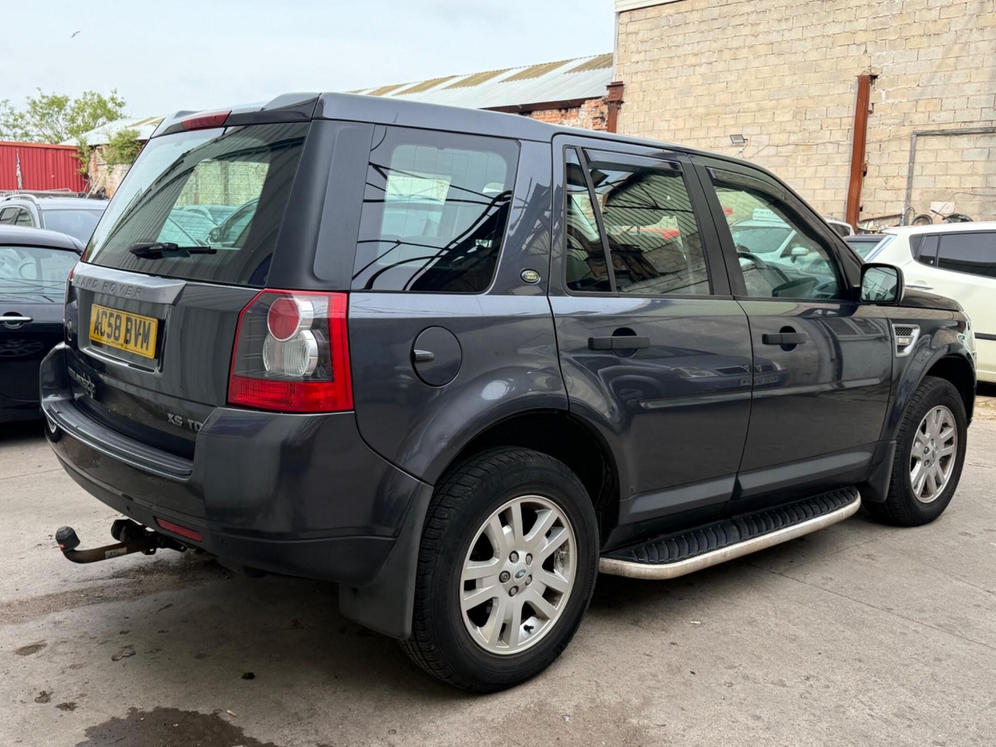 2009 Land Rover Freelander thumbnail 4
